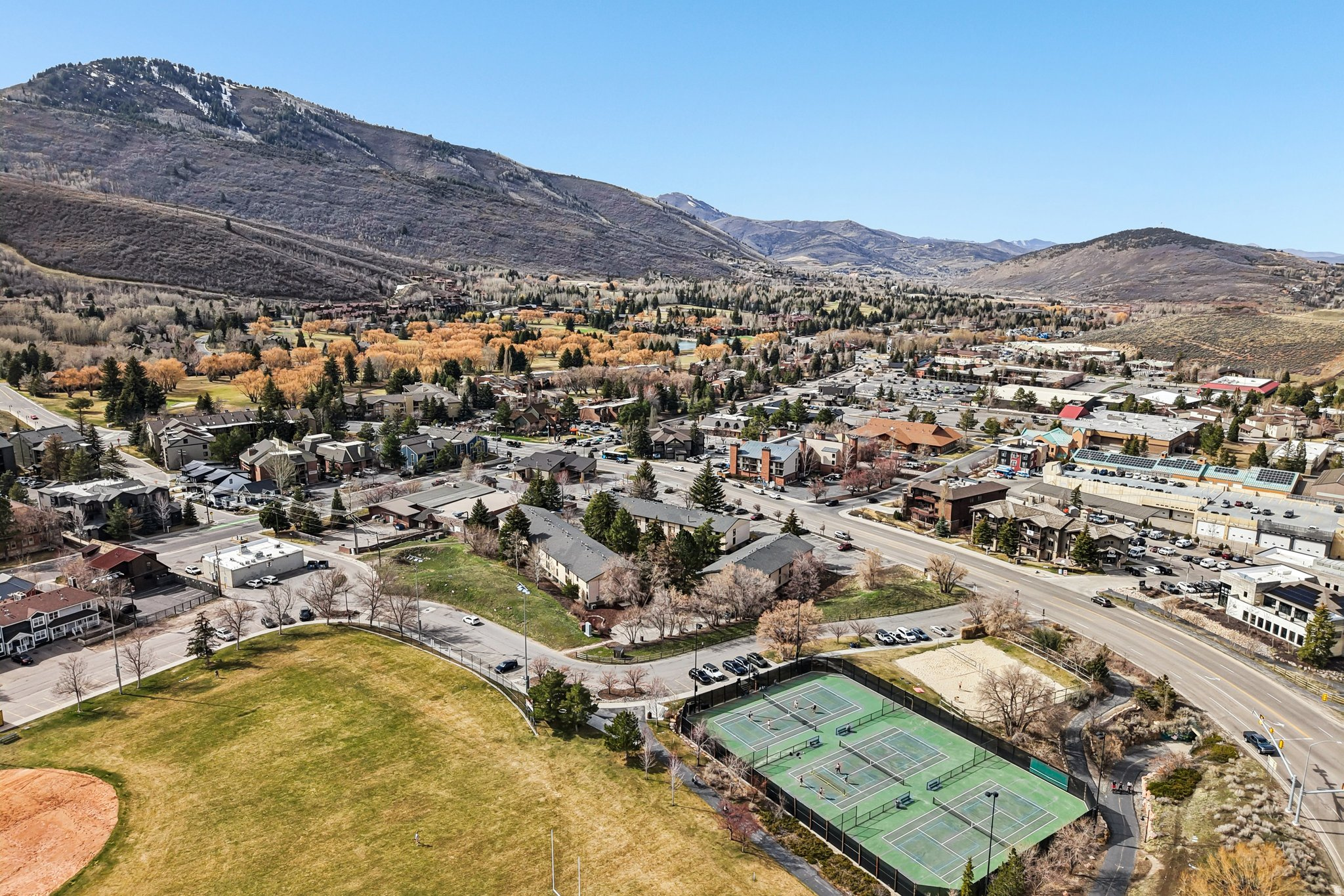 SNOW COUNTRY - Residential