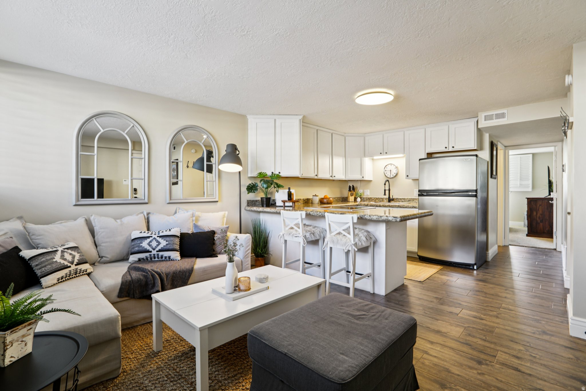 SNOW COUNTRY - Residential