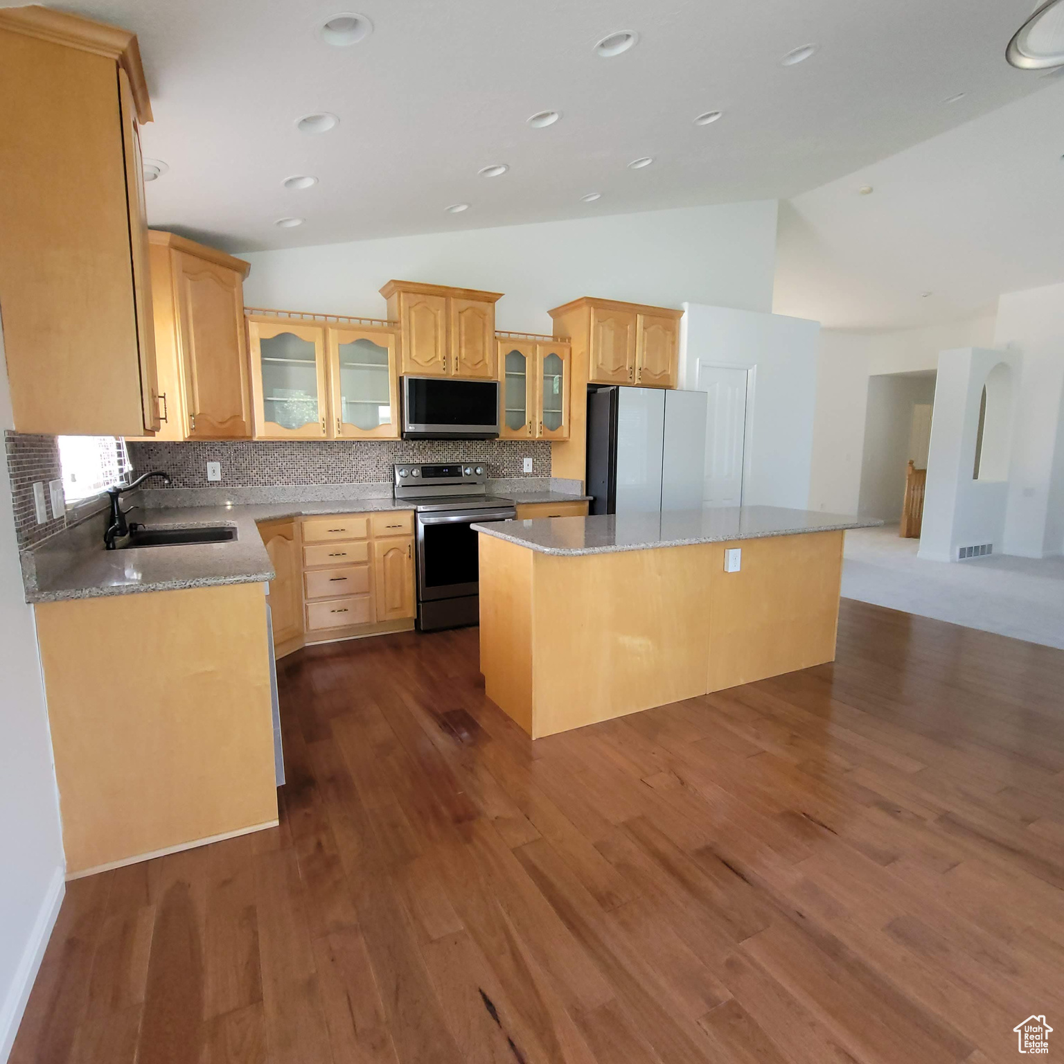 BARBER ACRES - Residential