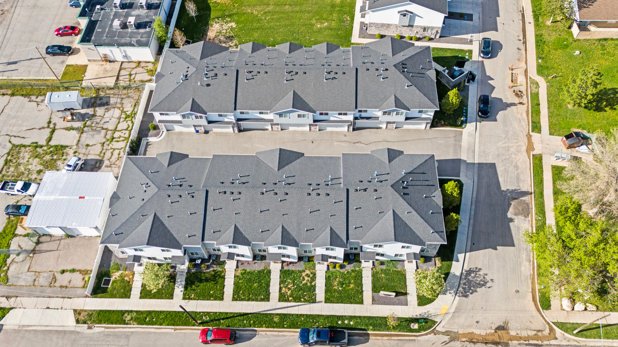 SUNRISE POINT - Residential