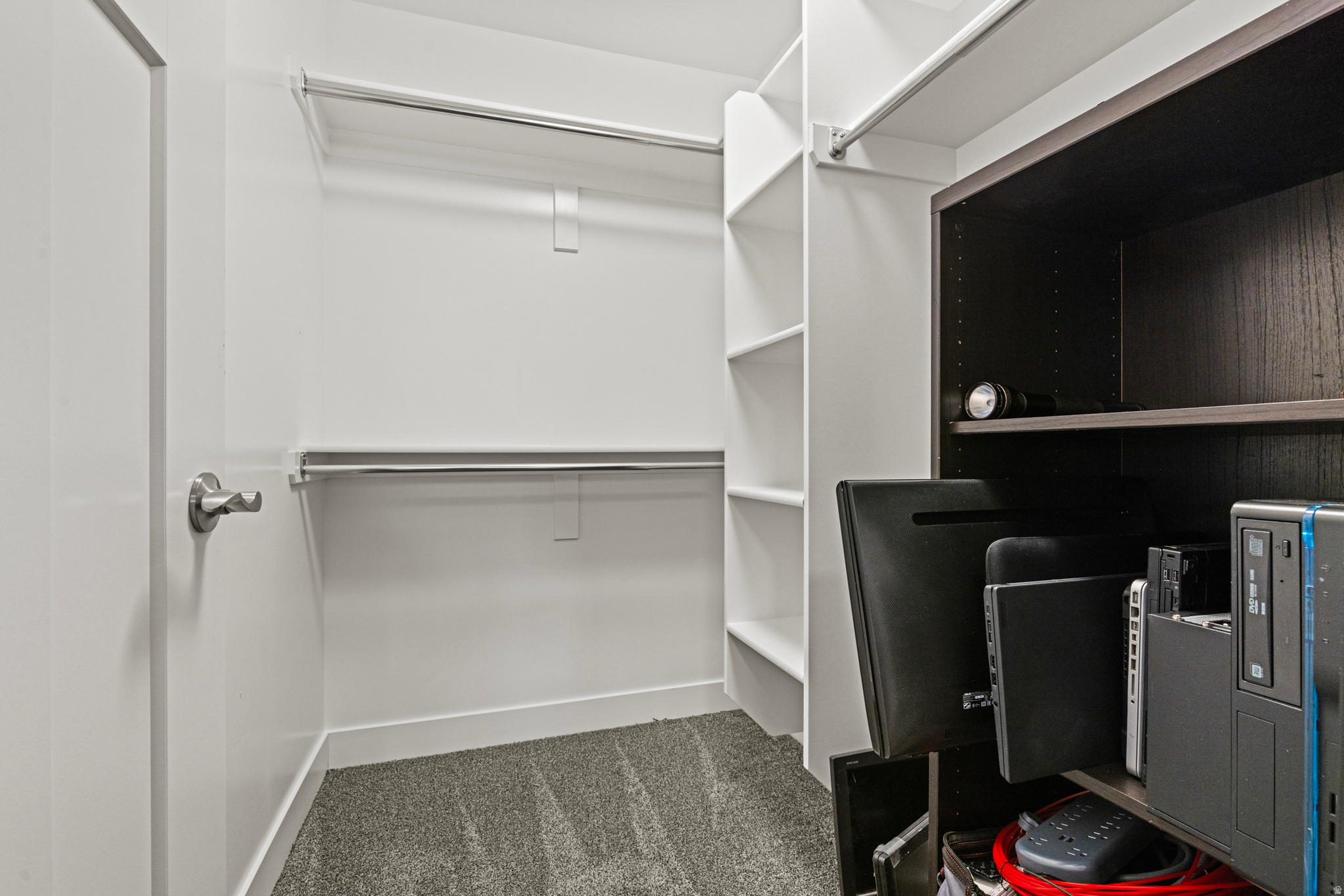 SUNRISE POINT - Residential