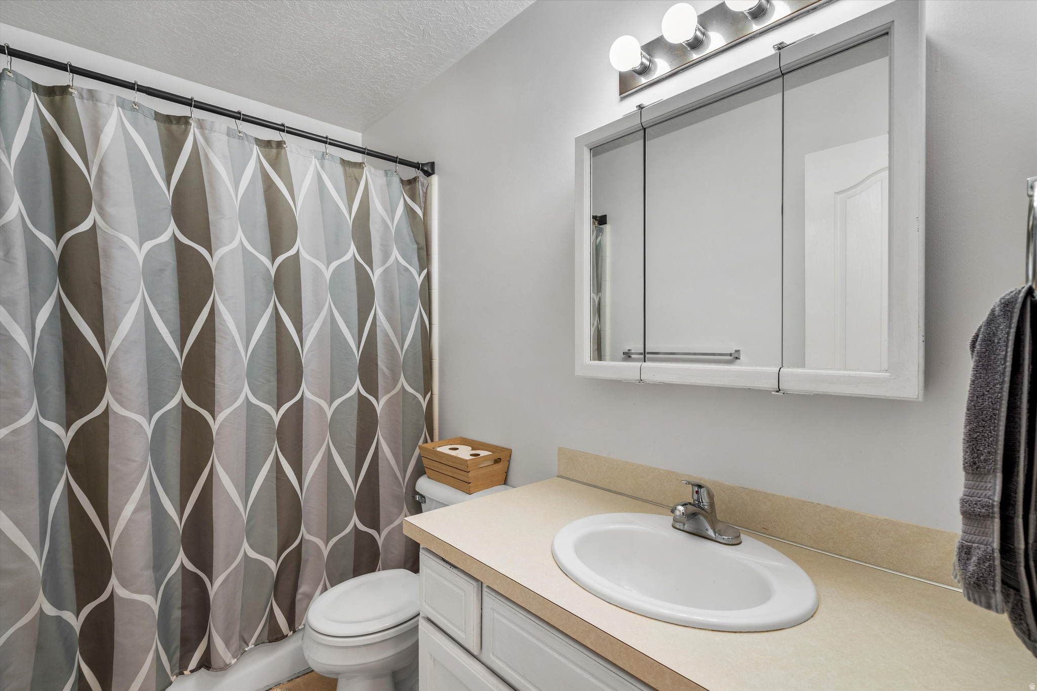 RIVERVIEW - Residential