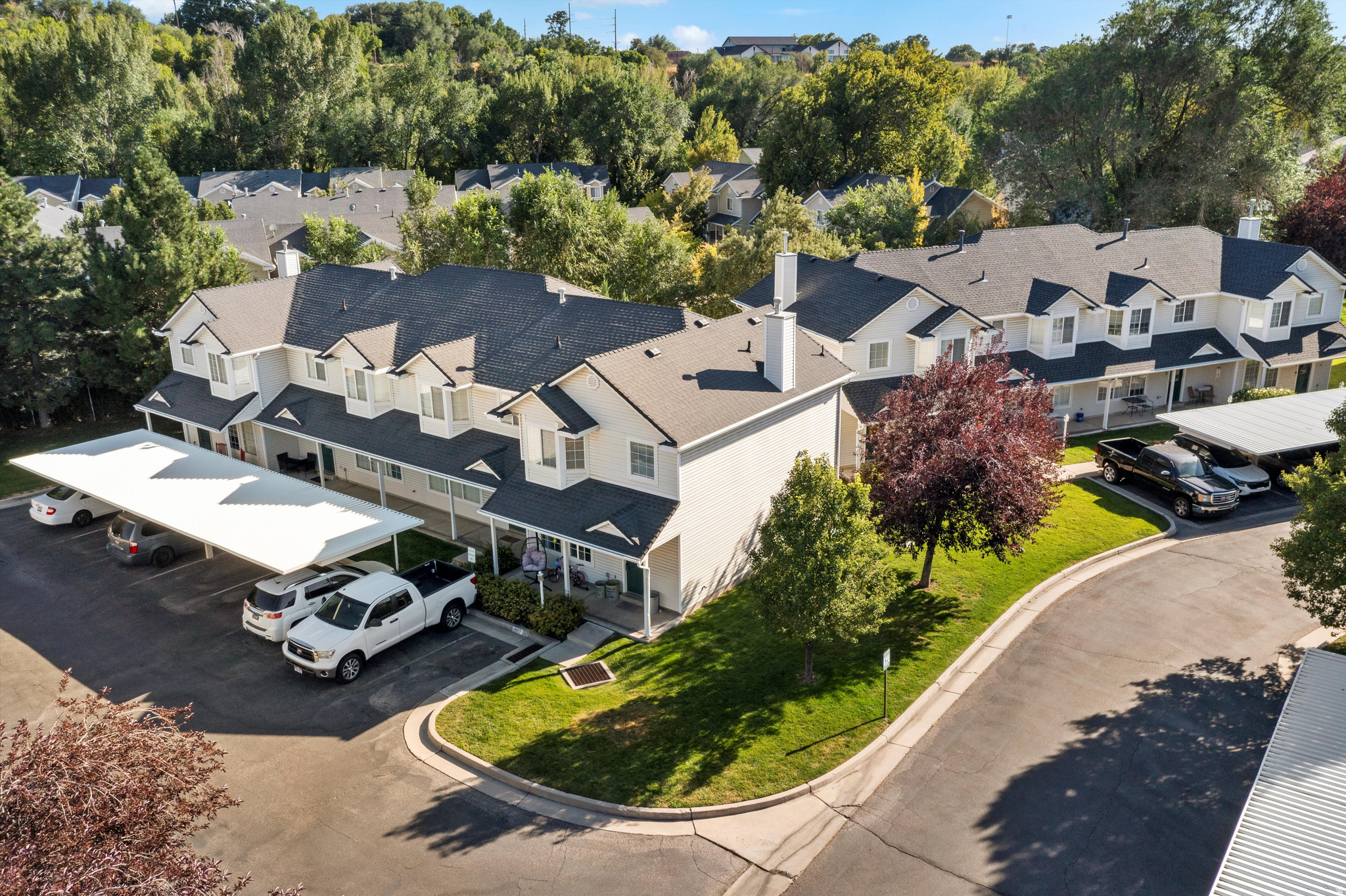 RIVERVIEW - Residential