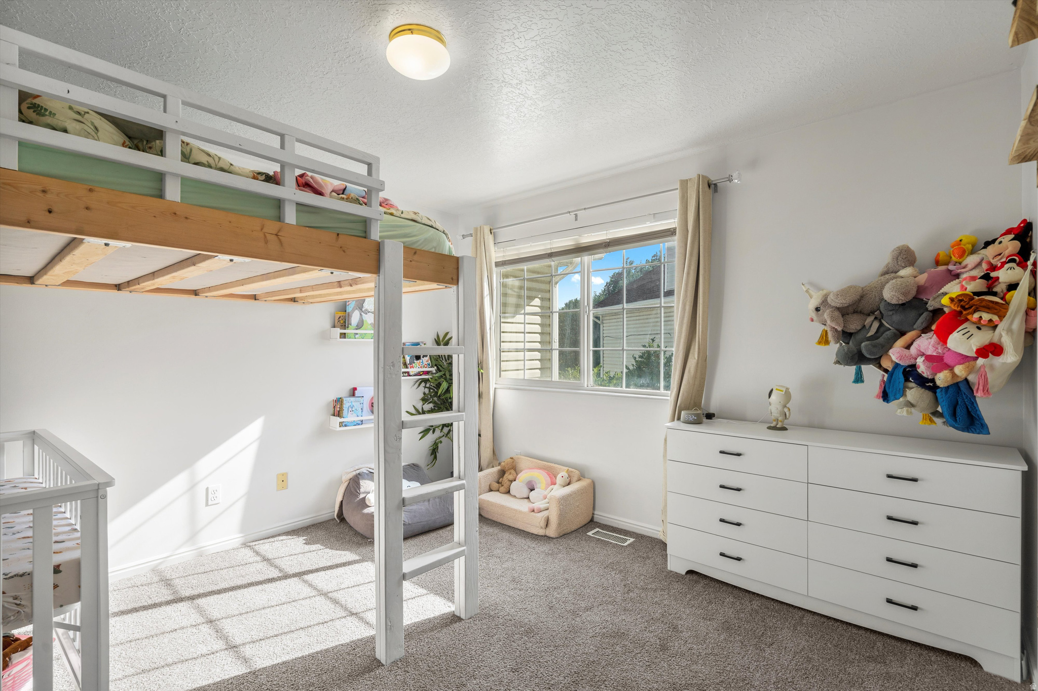 RIVERVIEW - Residential