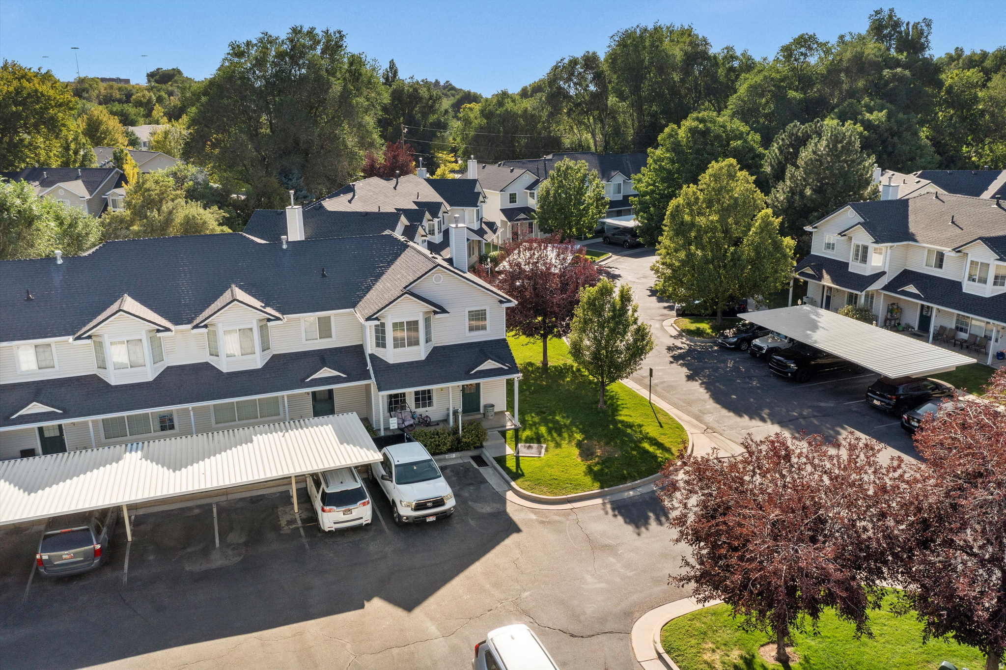 RIVERVIEW - Residential