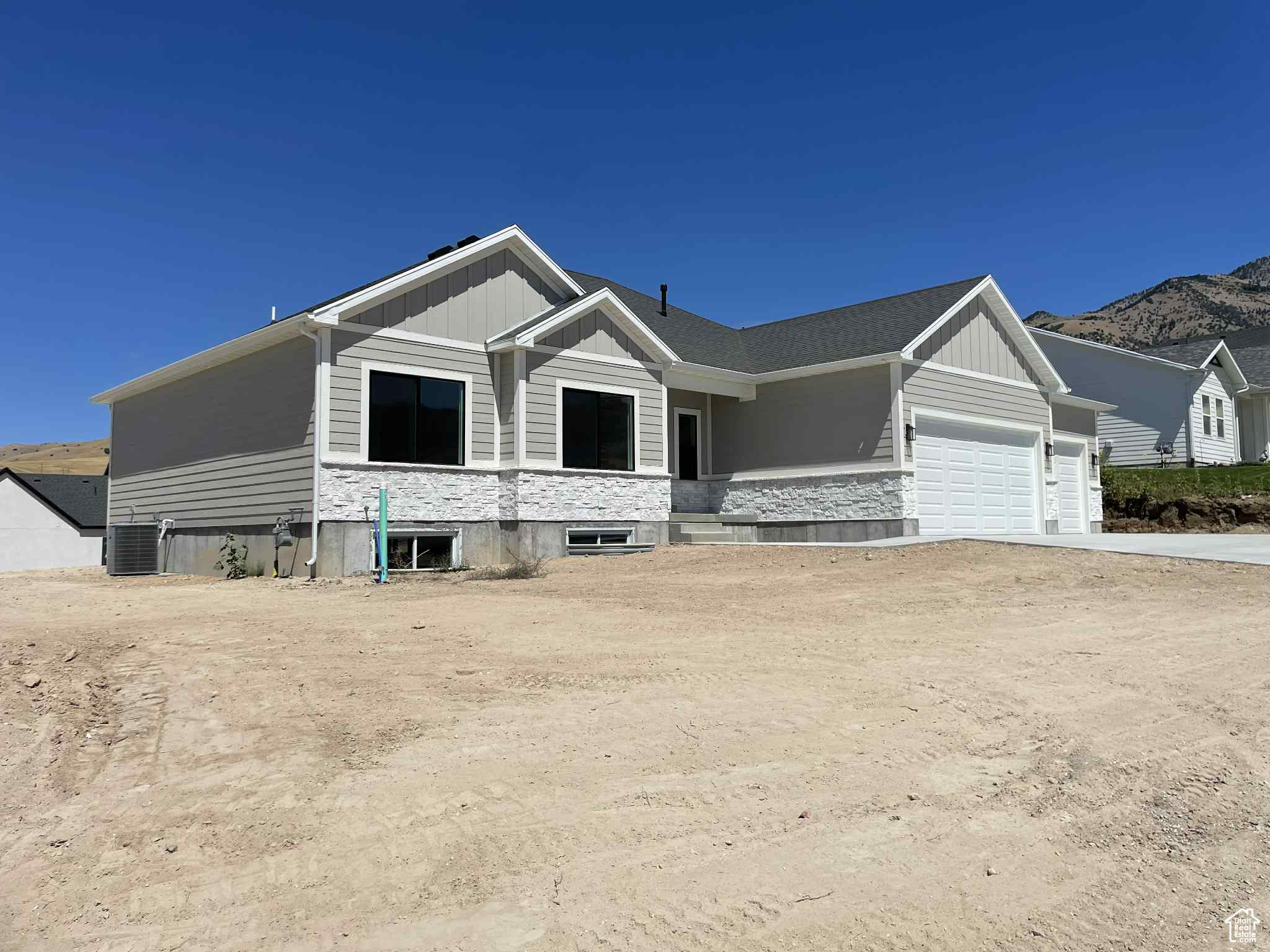JUNIPER TRAILS - Residential