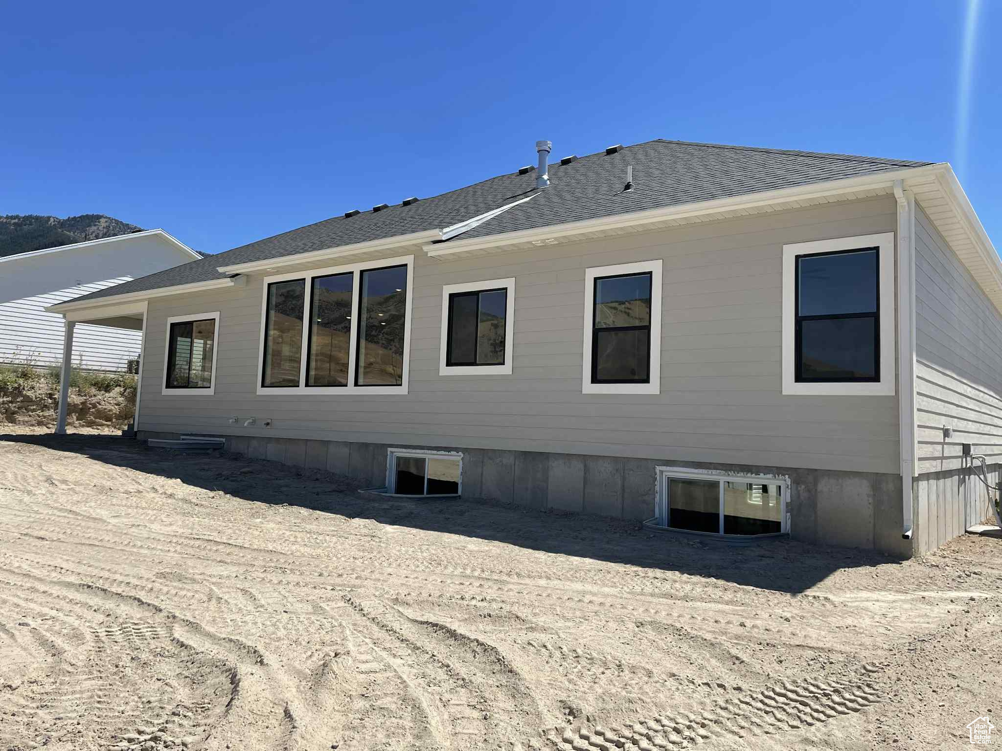JUNIPER TRAILS - Residential