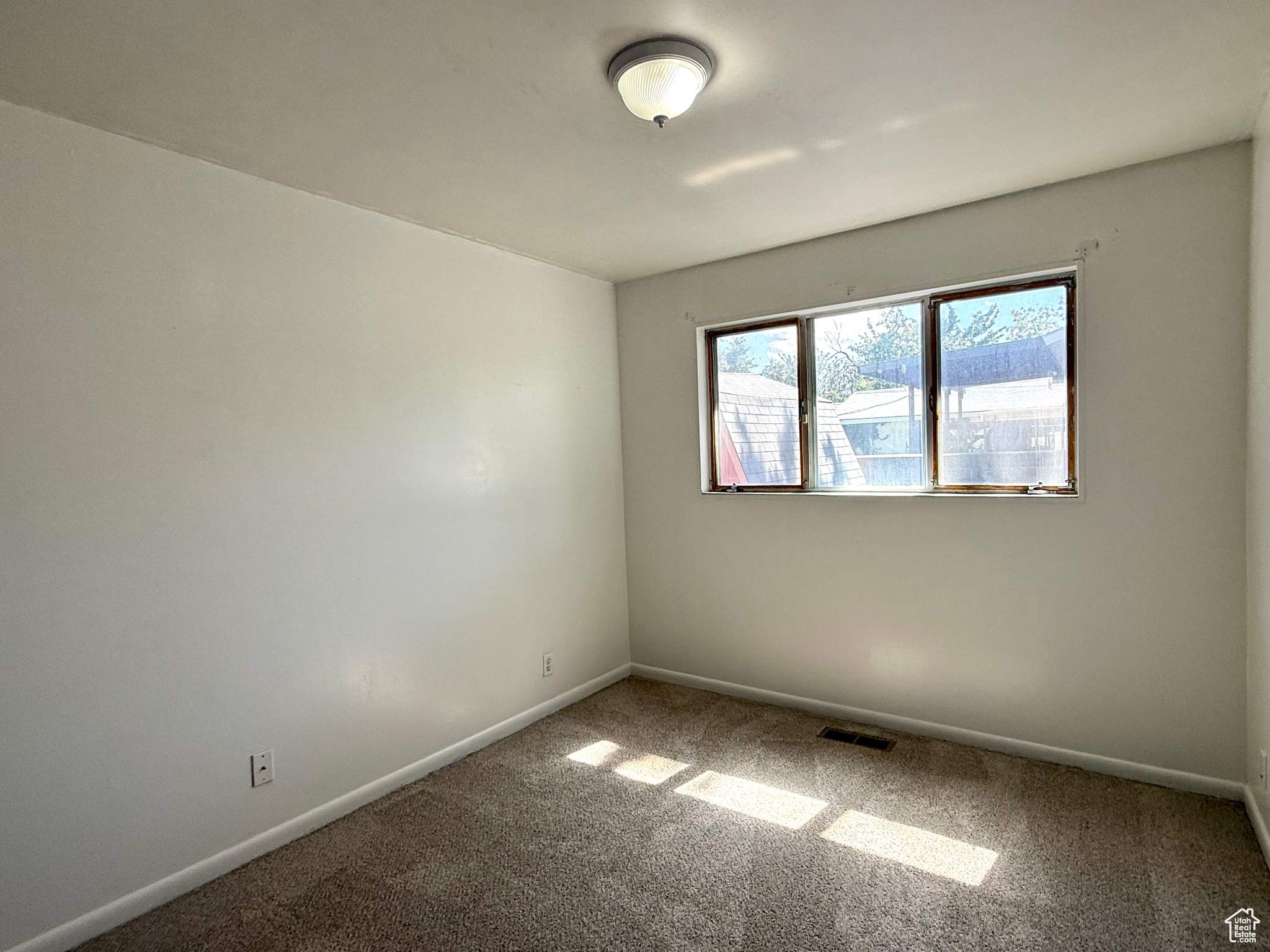 OQUIRRH HILLS - Residential