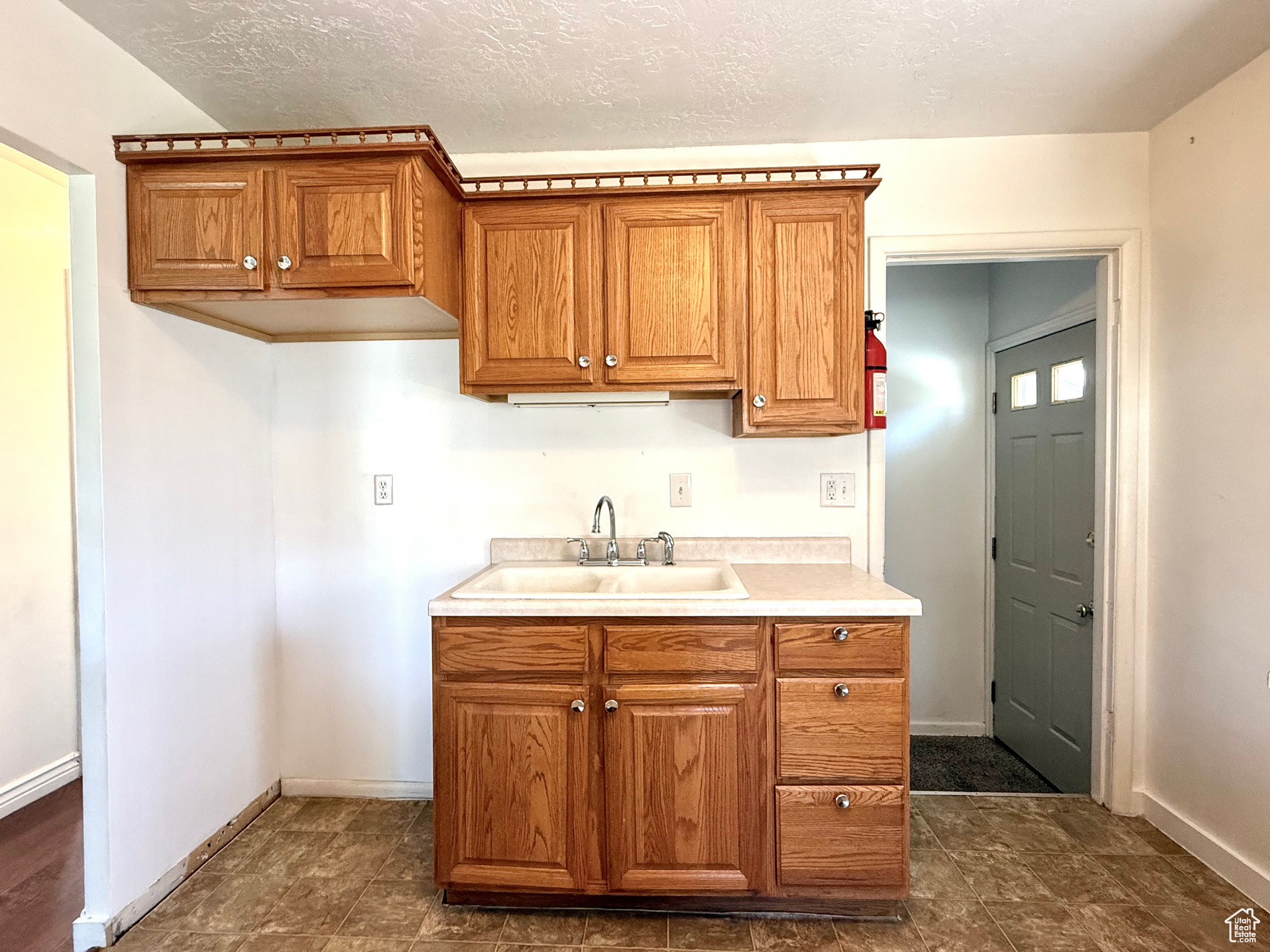OQUIRRH HILLS - Residential