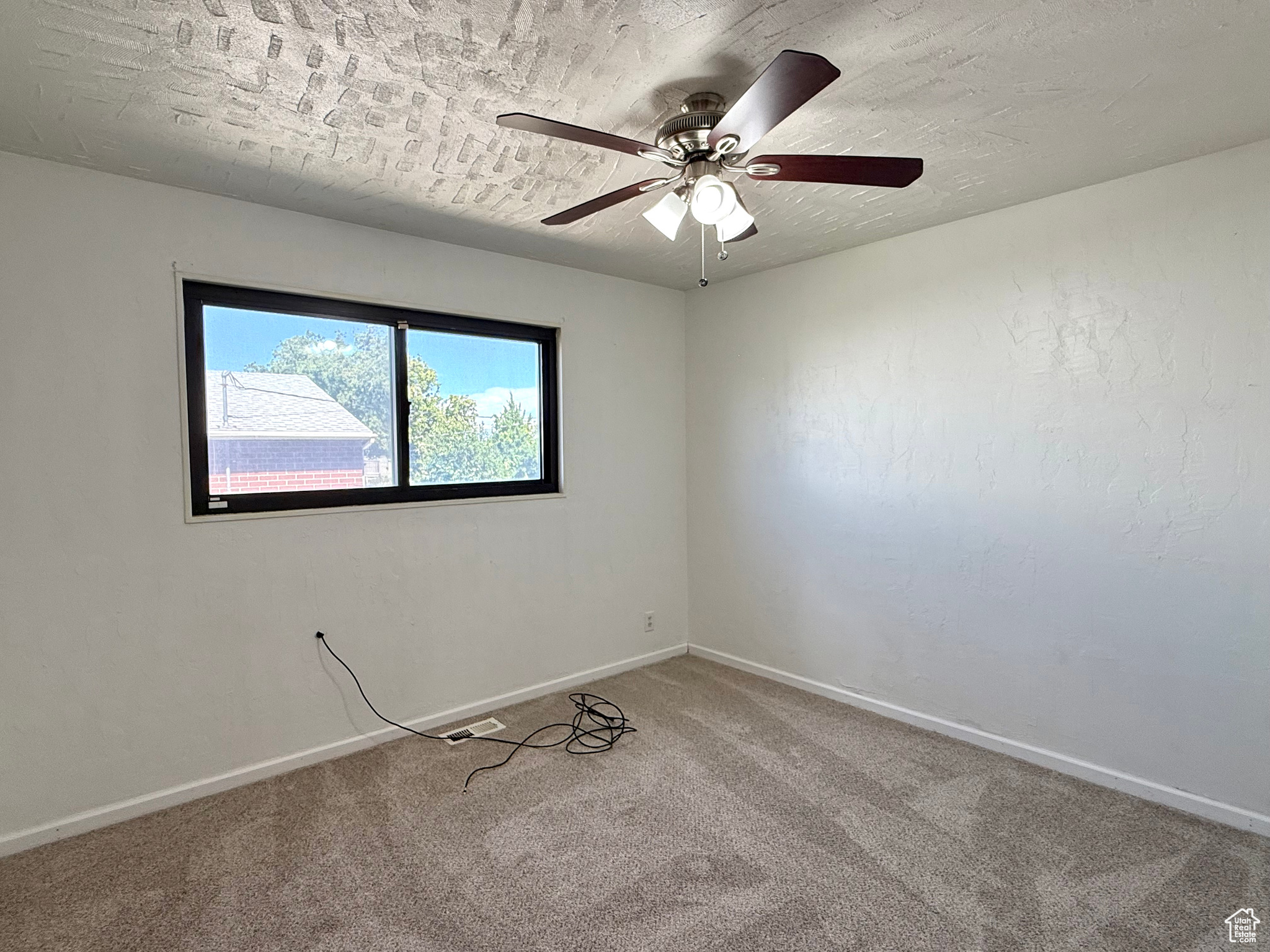 OQUIRRH HILLS - Residential