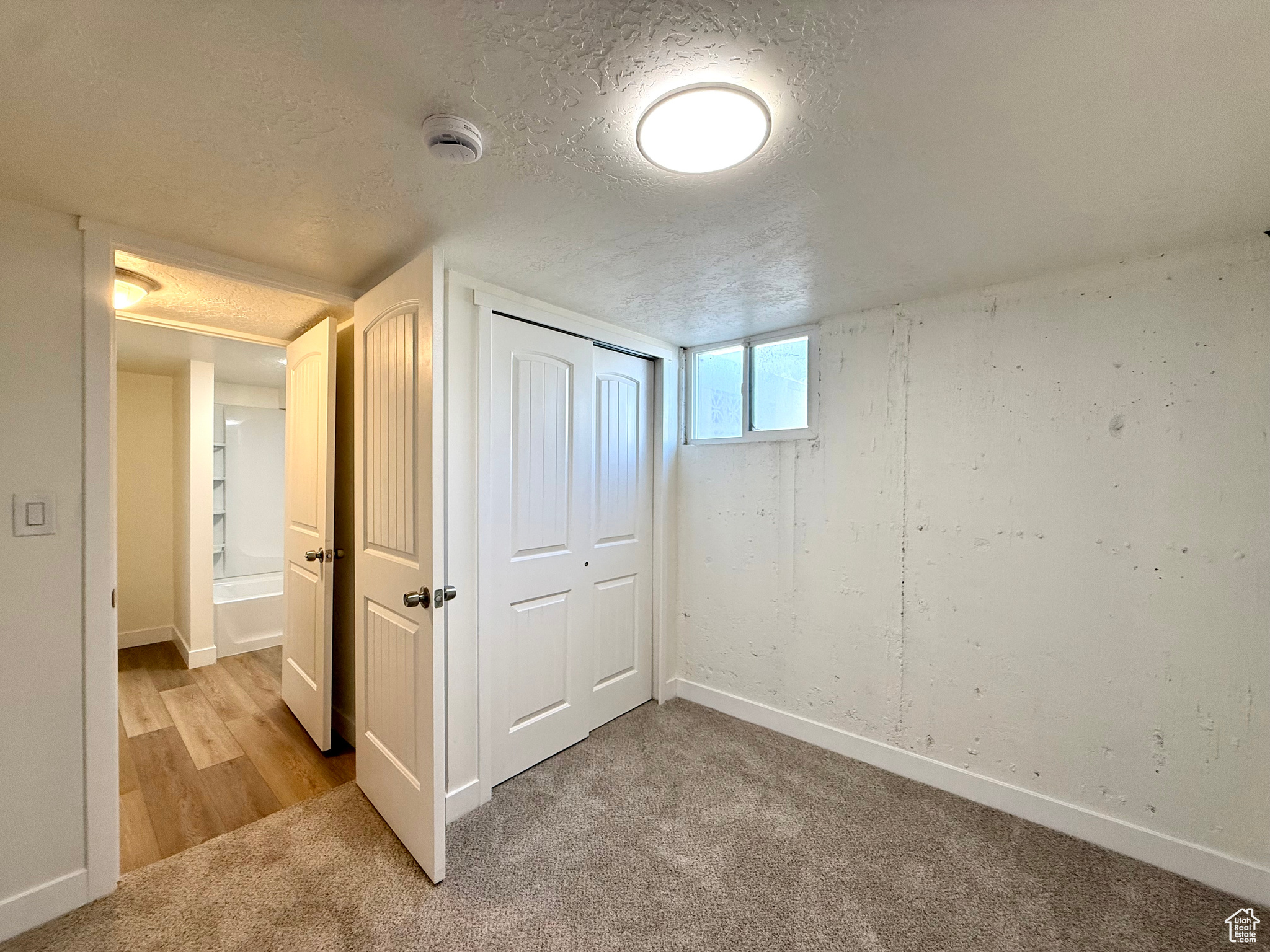 OQUIRRH HILLS - Residential