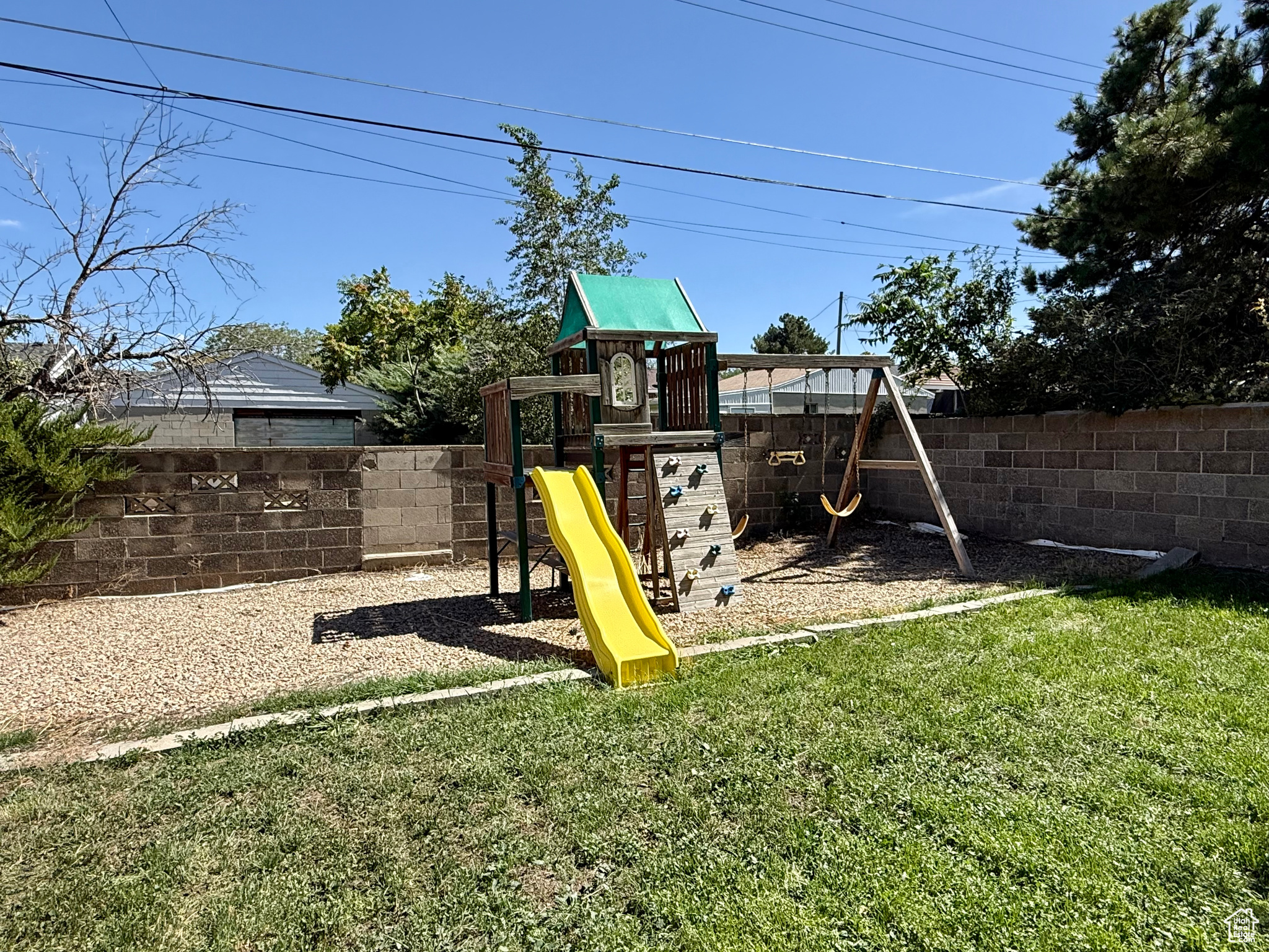 OQUIRRH HILLS - Residential