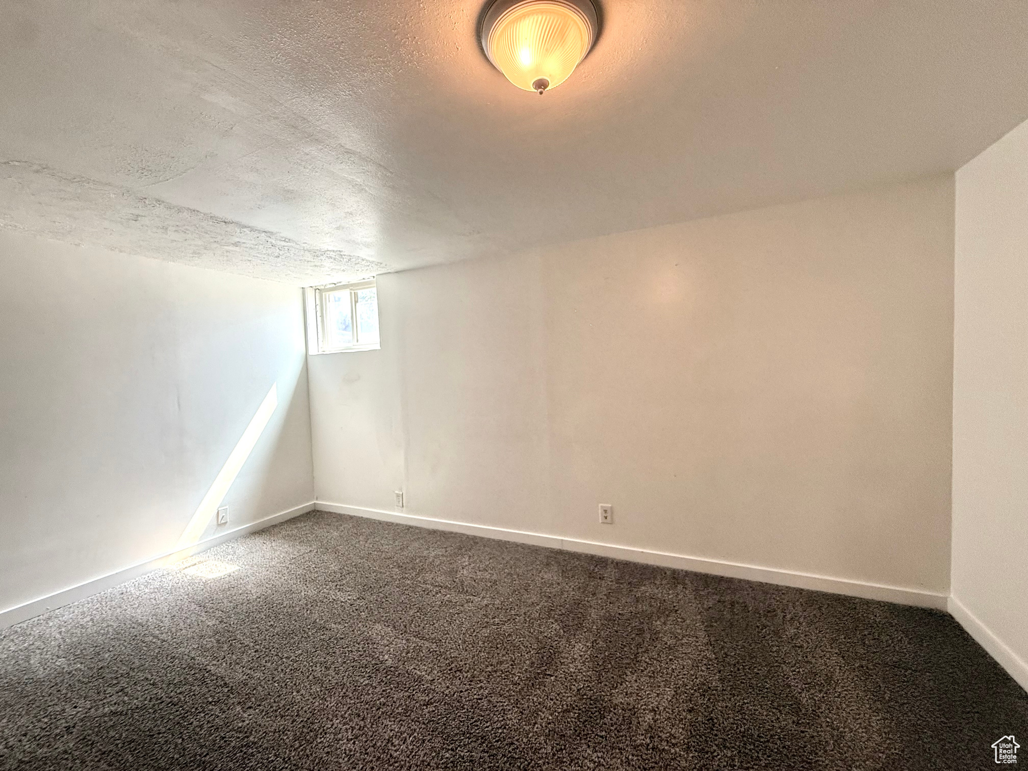 OQUIRRH HILLS - Residential
