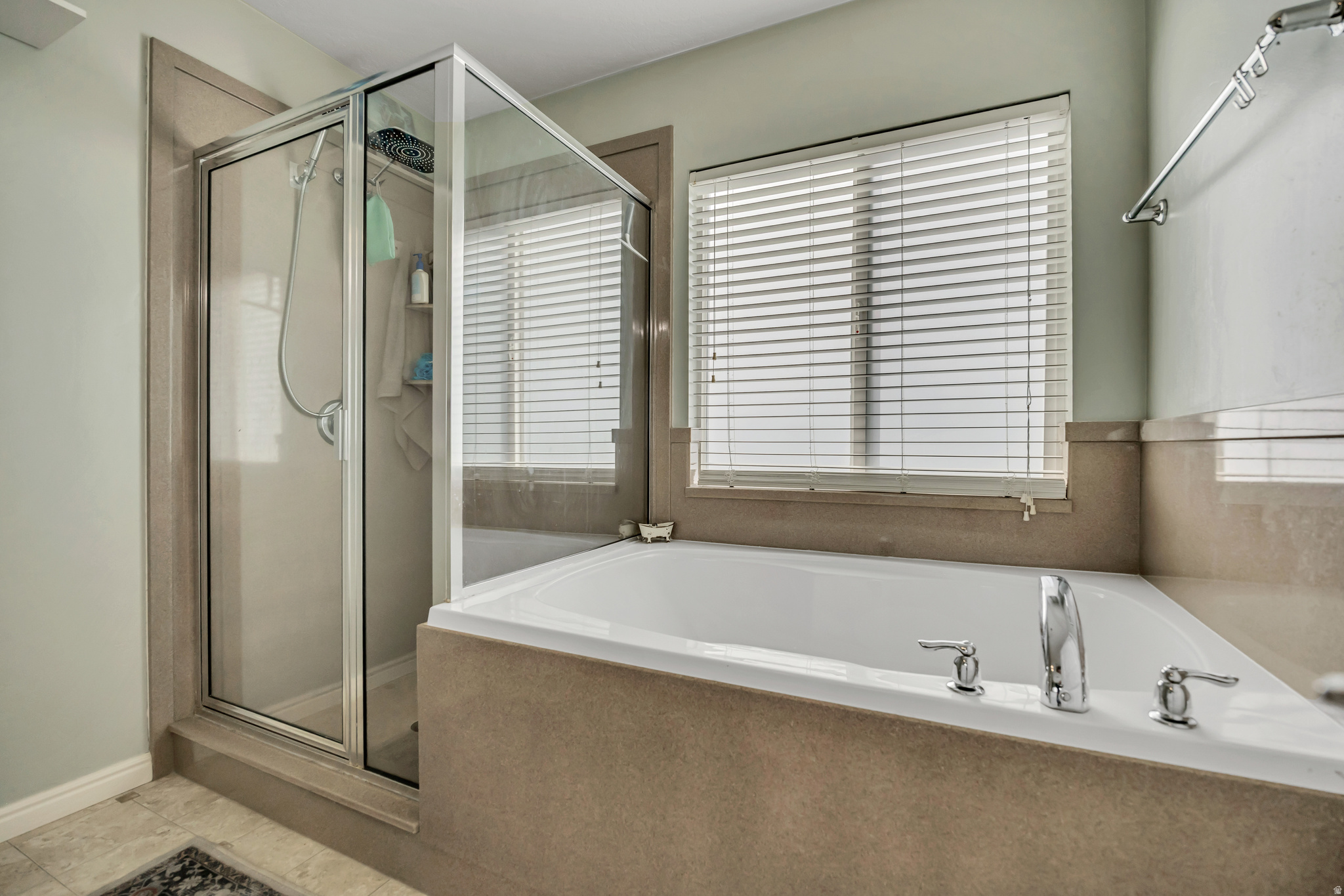 DAYBREAK - Residential