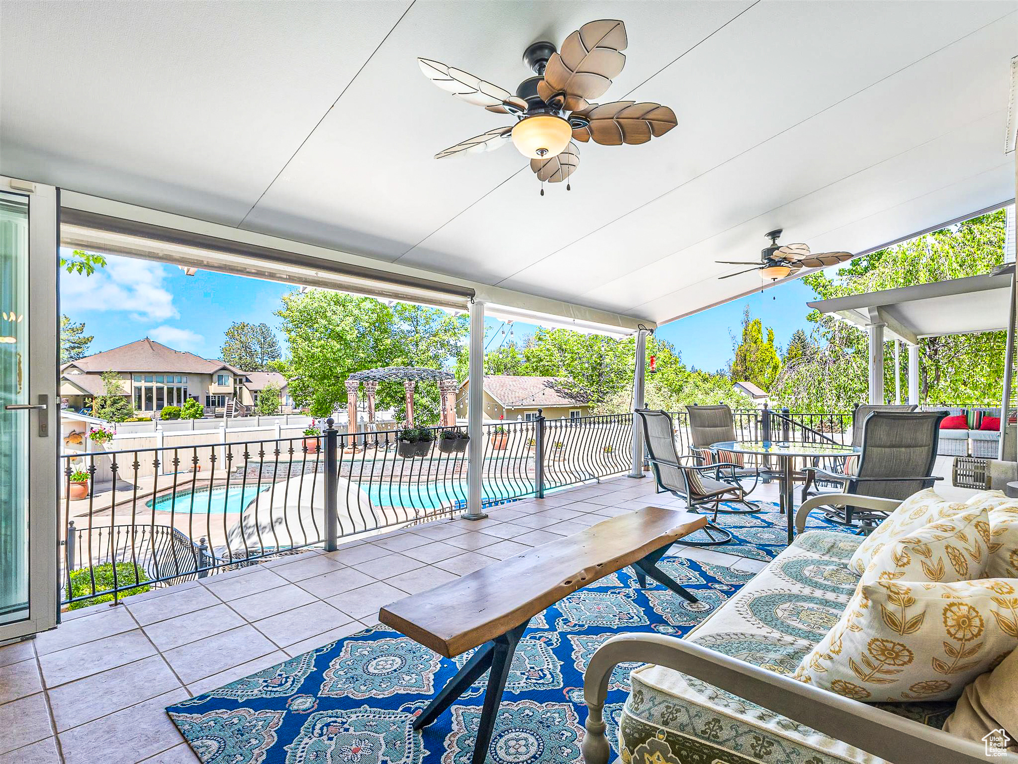 WILLOW VIEW COVE - Residential