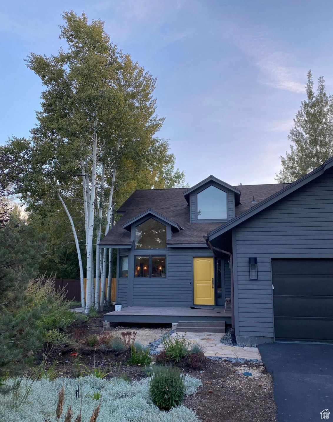 2867 LUCKY JOHN DR