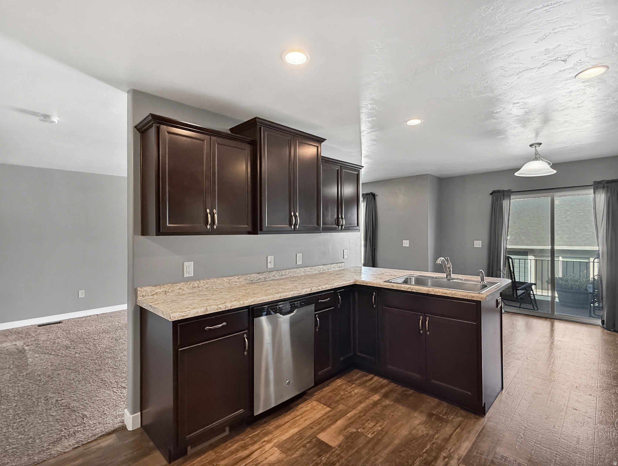 INDEPENDENCE - Residential