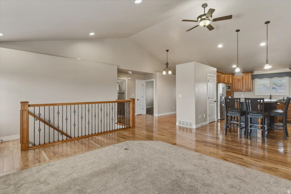 ELM TREE PARK - Residential