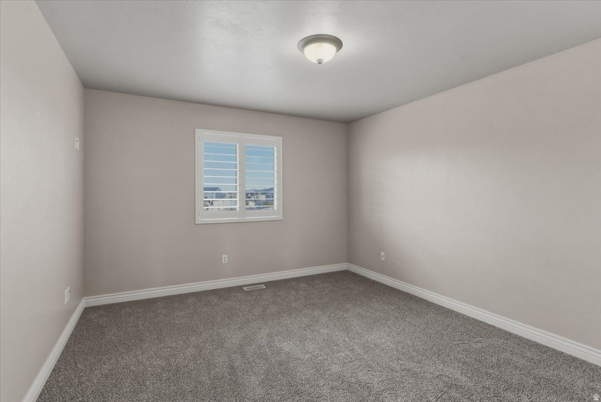 ELM TREE PARK - Residential