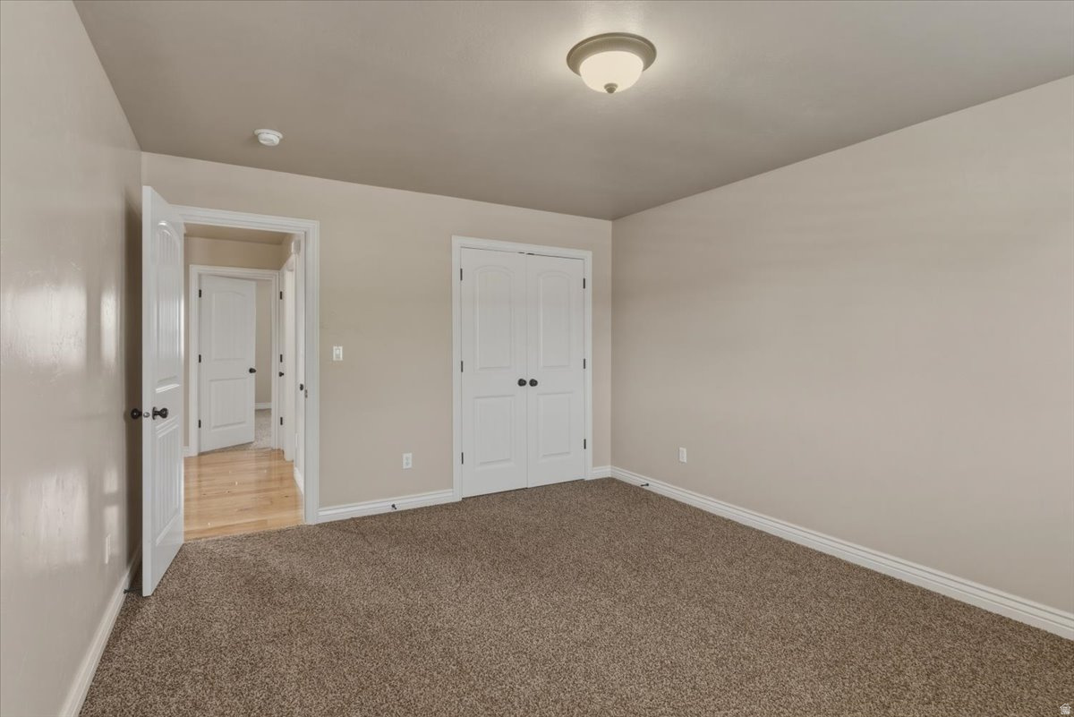 ELM TREE PARK - Residential