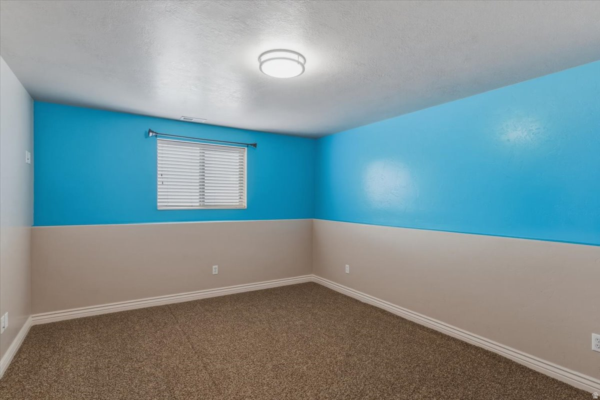 ELM TREE PARK - Residential