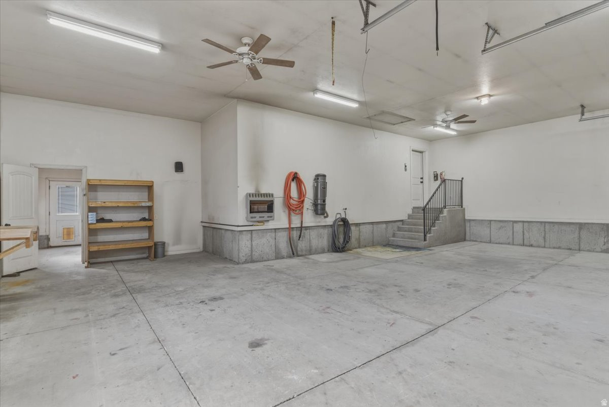 ELM TREE PARK - Residential
