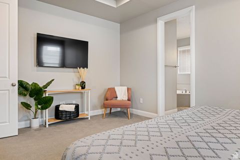 Tiny photo for 262 LADERA DR, Washington, UT 84780 (MLS # 2117817)
