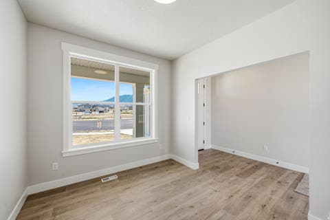 Tiny photo for 625 N 210 W, Salem, UT 84653 (MLS # 2153684)