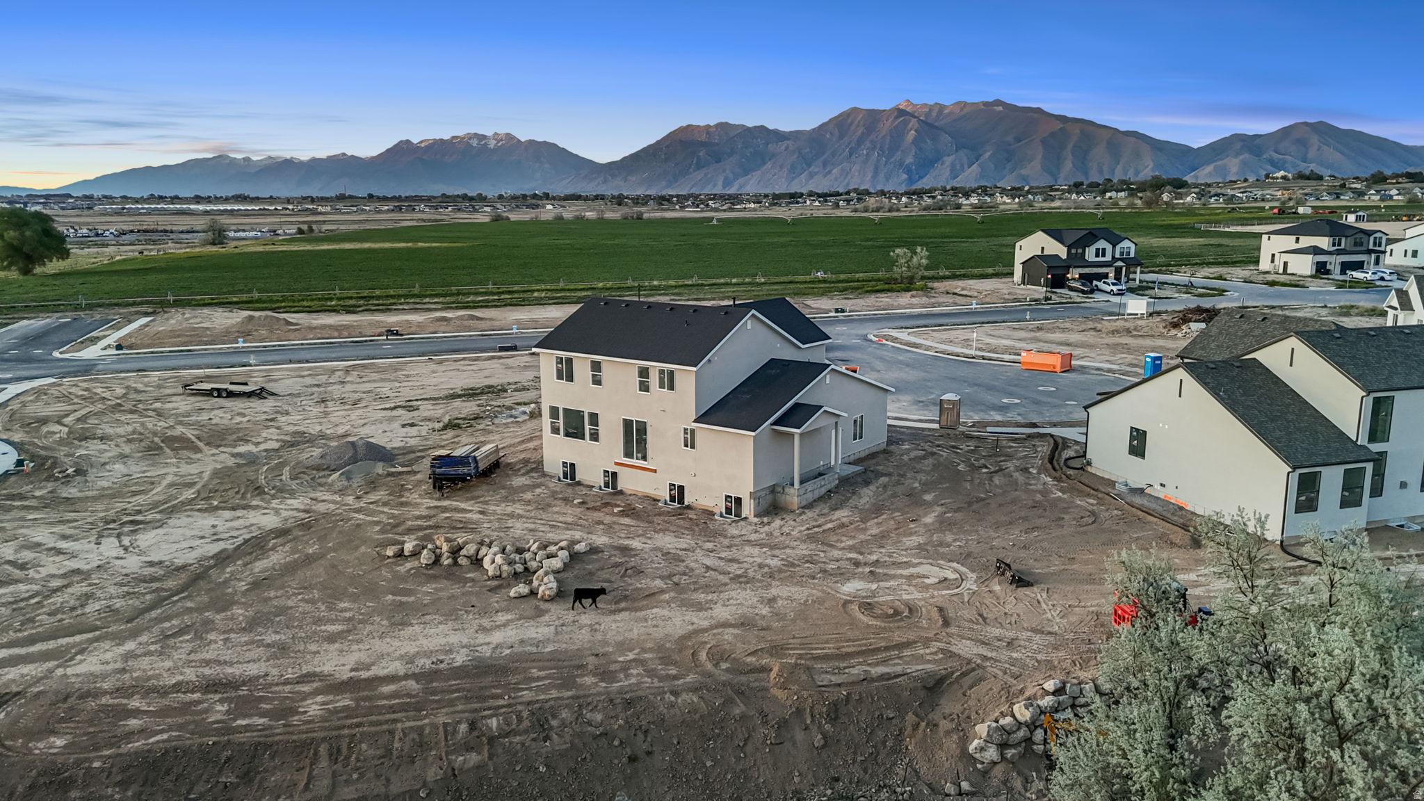 DAVIS FARMS - Residential