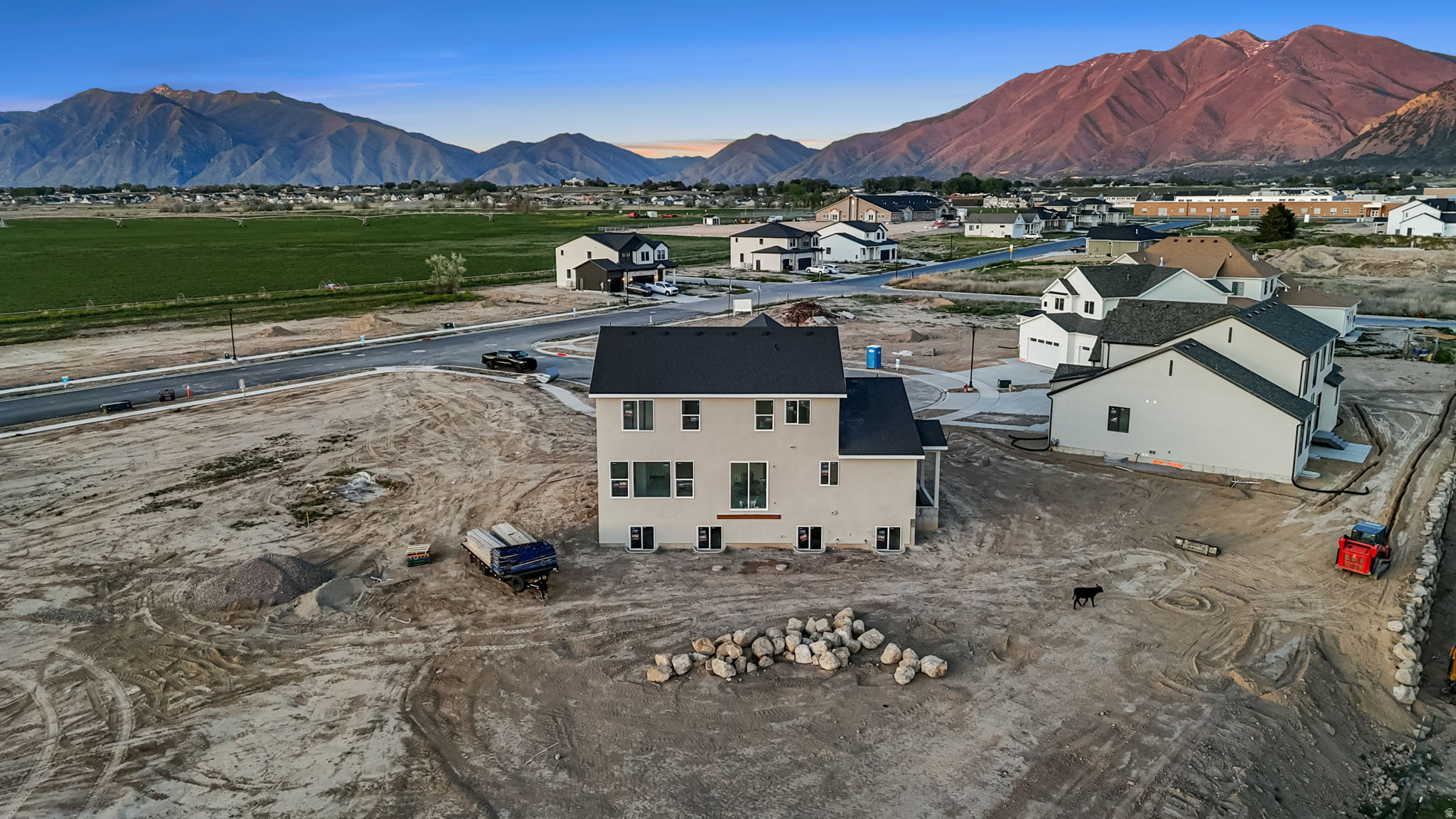 DAVIS FARMS - Residential