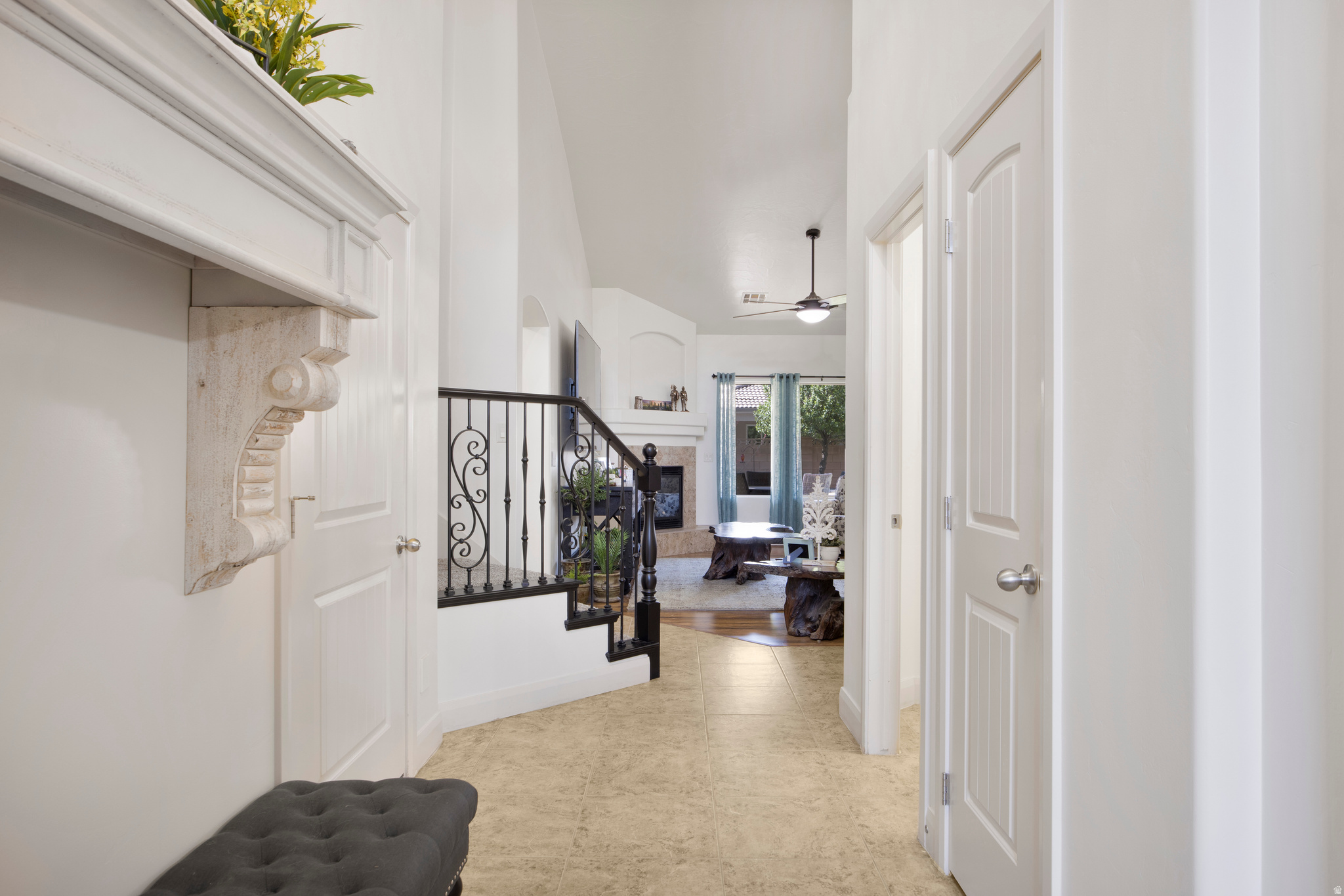 HIGH CHAPARRAL AT THE WASHINGTON BENCH - Residential
