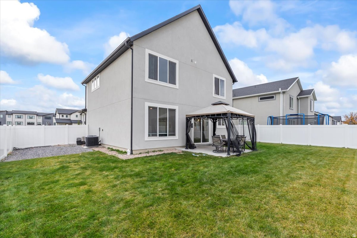 ESTATES AT FENN FARM - Residential