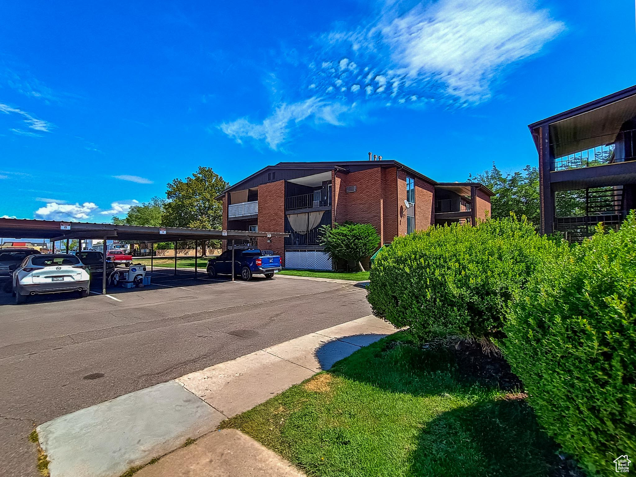 NORTH POINT - Residential