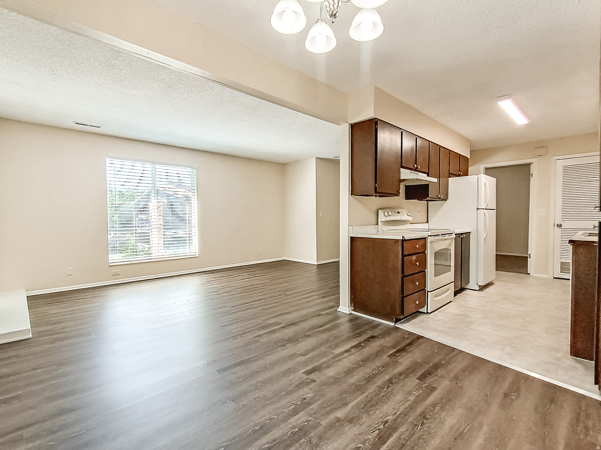 NORTH POINT - Residential