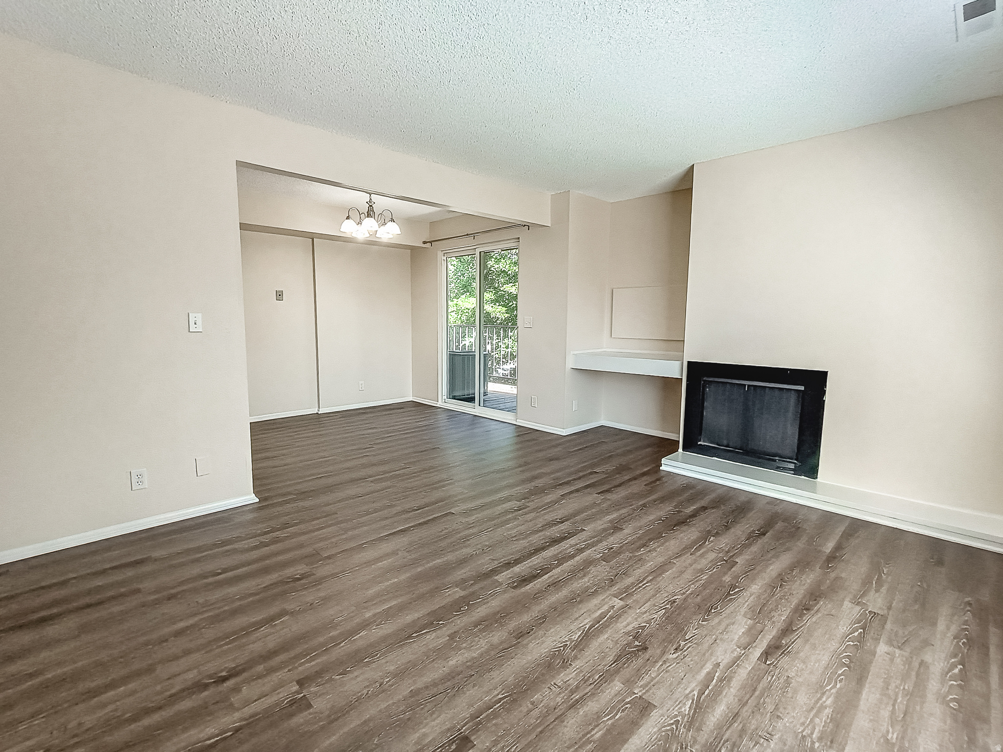 NORTH POINT - Residential