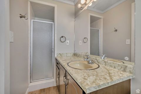 Tiny photo for 2506 GREEN OAKS DR, Bountiful, UT 84010 (MLS # 2113526)