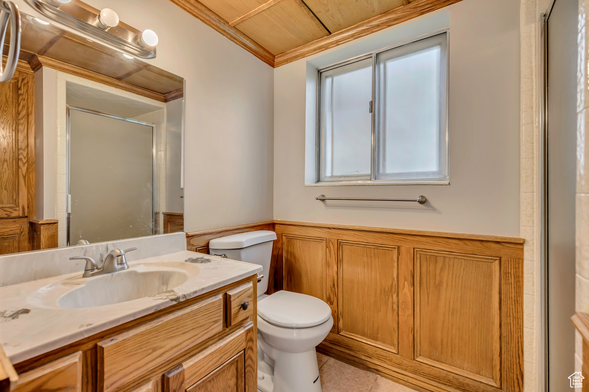 OAKRIDGE MANOR - Residential