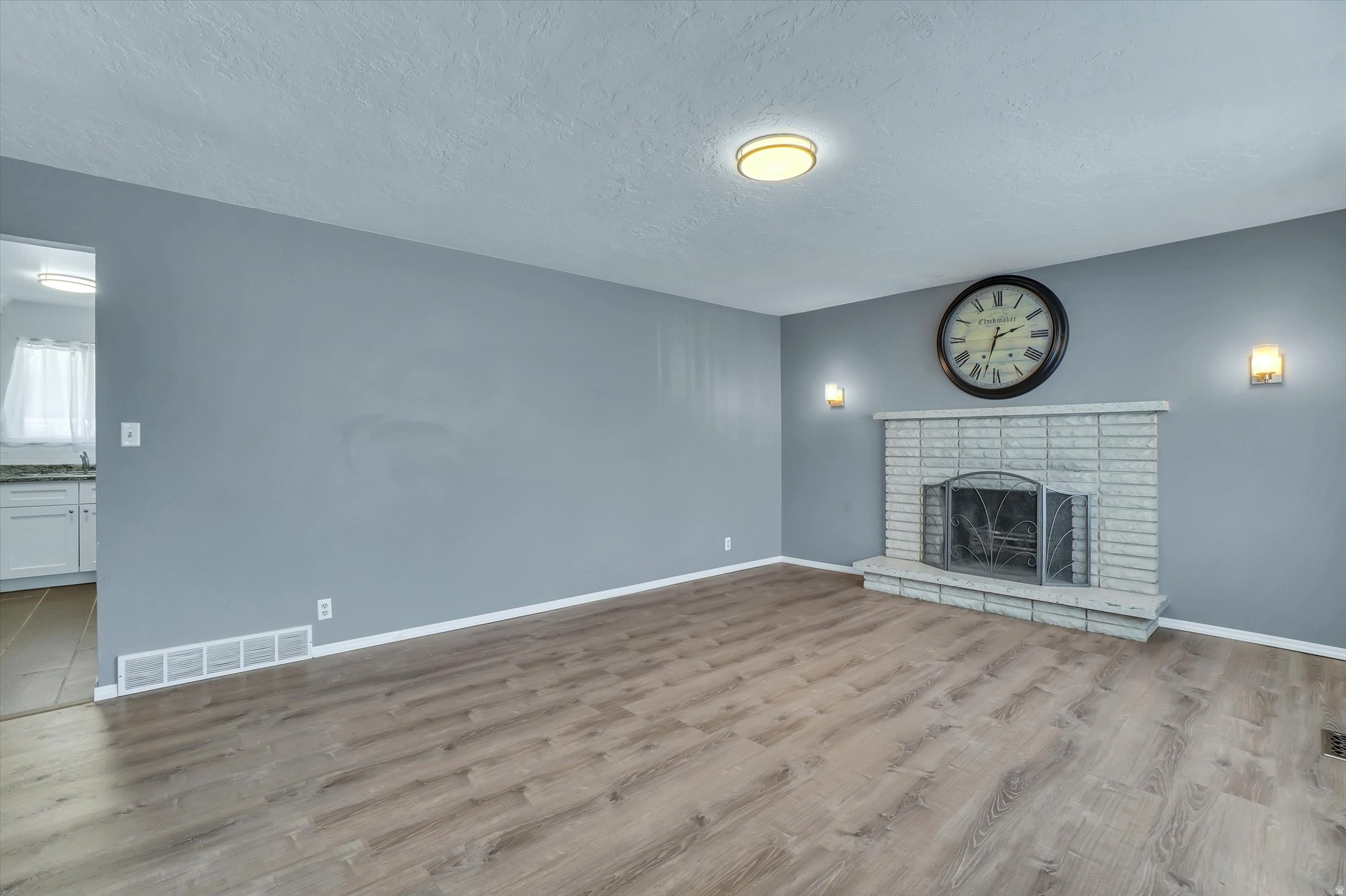 PEBBLE CREEK ESTATES - Residential