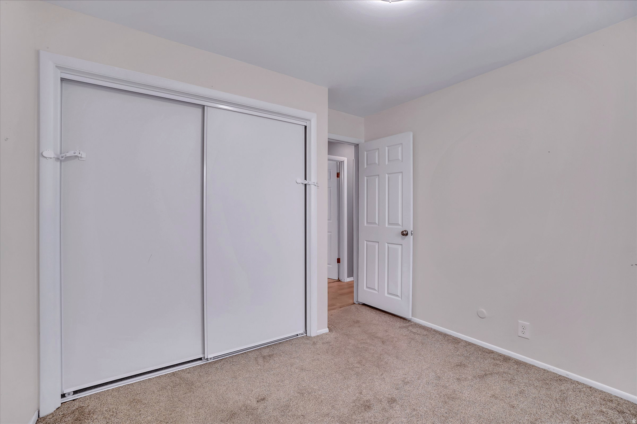 PEBBLE CREEK ESTATES - Residential