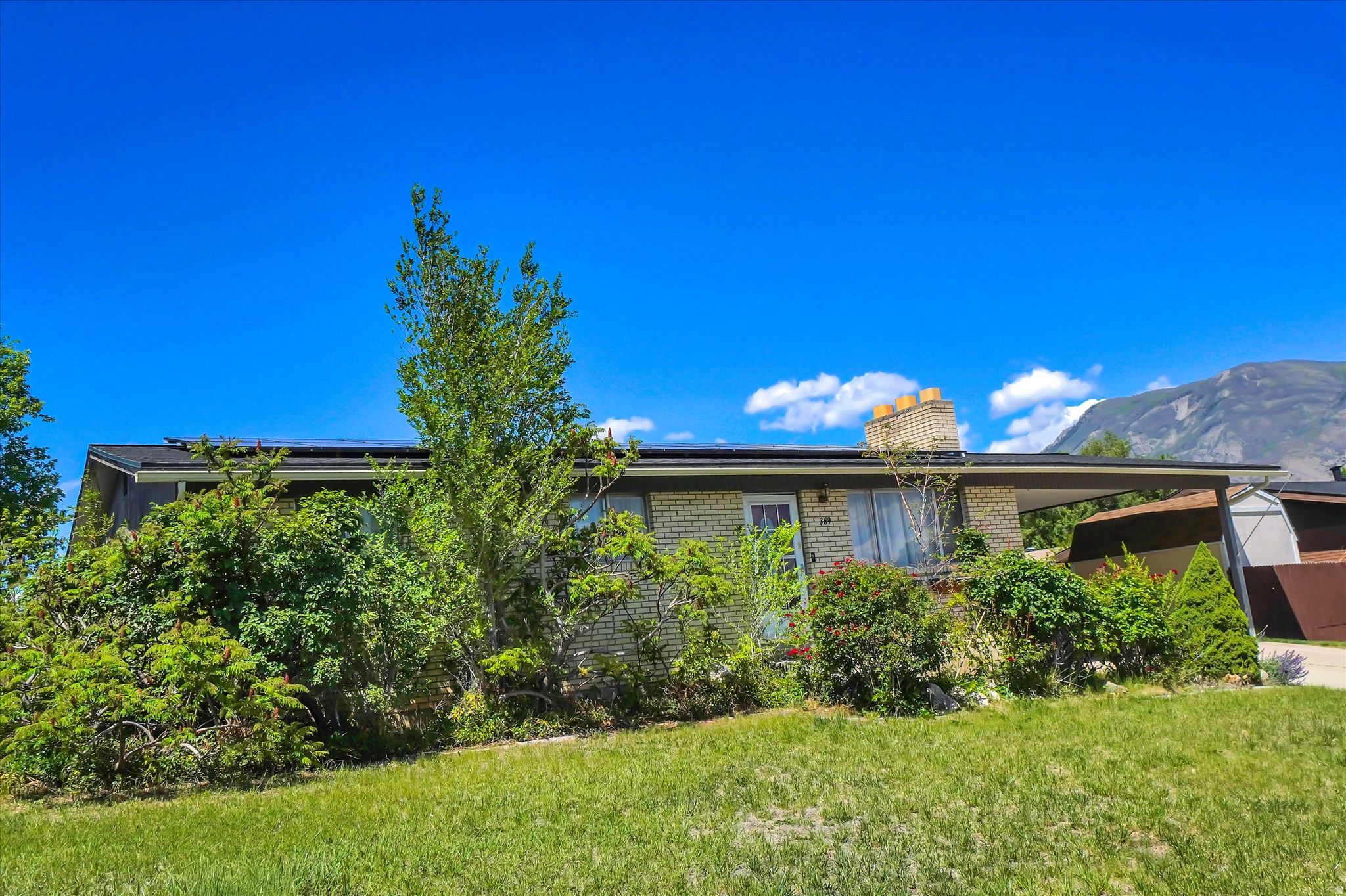 PEBBLE CREEK ESTATES - Residential