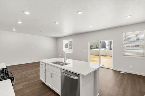Tiny photo for 3448 N BROWNING ST #1516, Eagle Mountain, UT 84005 (MLS # 2146031)