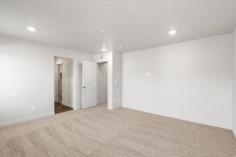 Tiny photo for 3448 N BROWNING ST #1516, Eagle Mountain, UT 84005 (MLS # 2146031)