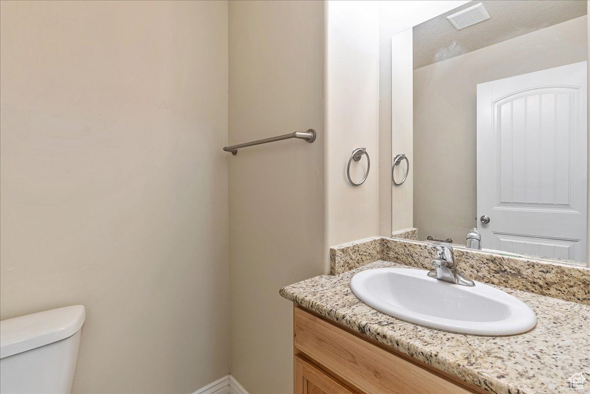 2398 E Ox Yoke Dr, Eagle Mountain, Utah image 12