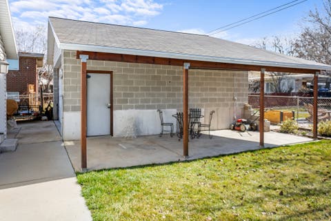 Tiny photo for 235 W 1400 N, Bountiful, UT 84010 (MLS # 2177240)