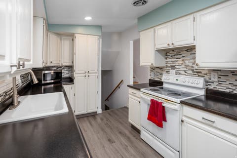 Tiny photo for 235 W 1400 N, Bountiful, UT 84010 (MLS # 2177240)