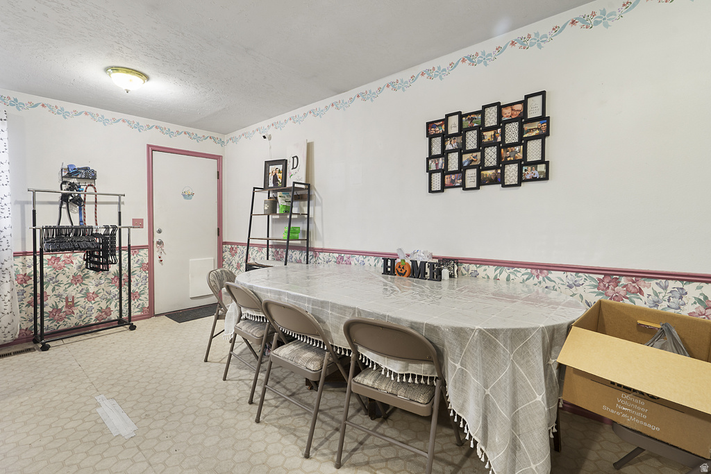 COLONY WEST #1 - Residential