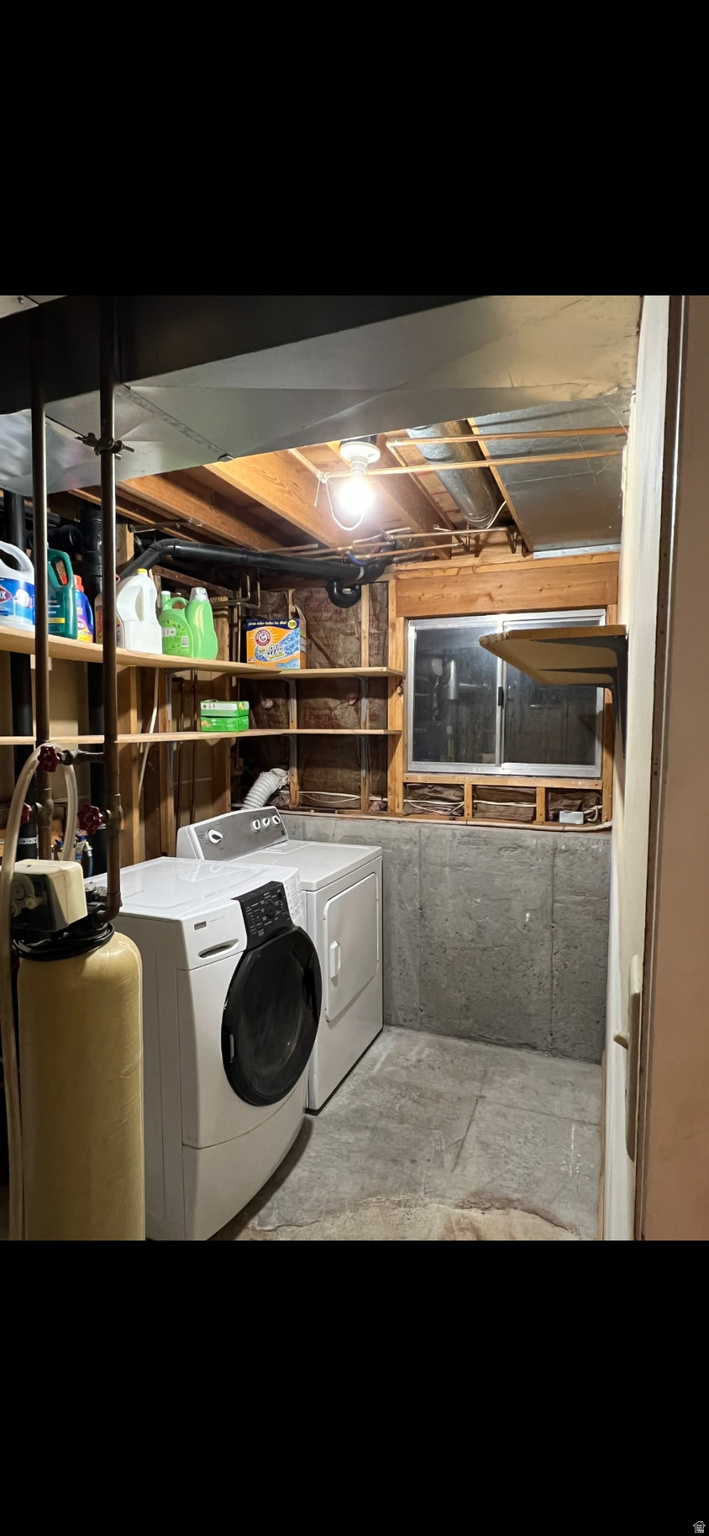 COLONY WEST #1 - Residential