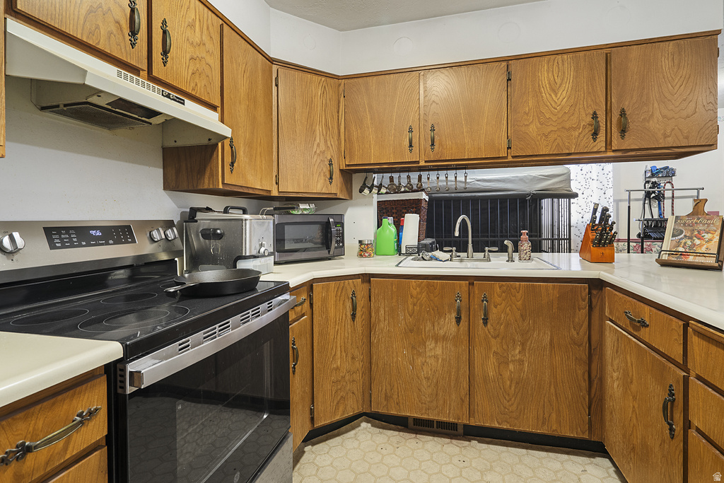 COLONY WEST #1 - Residential