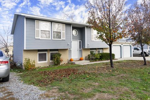 Photo of 5254 W GROVEWOOD CIR, West Valley City, UT 84120 (MLS # 2124203)