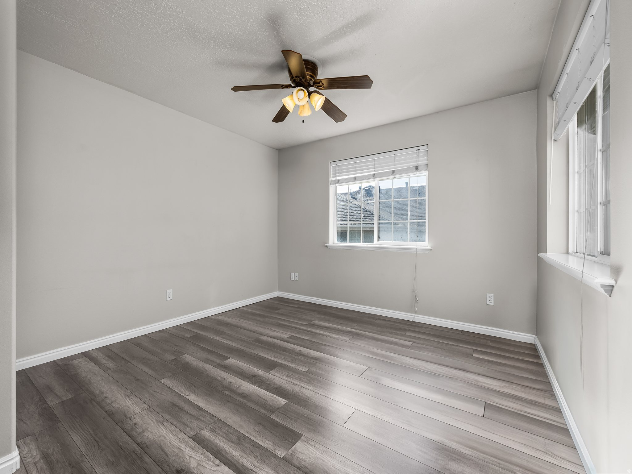 WESTON CONDO - Residential